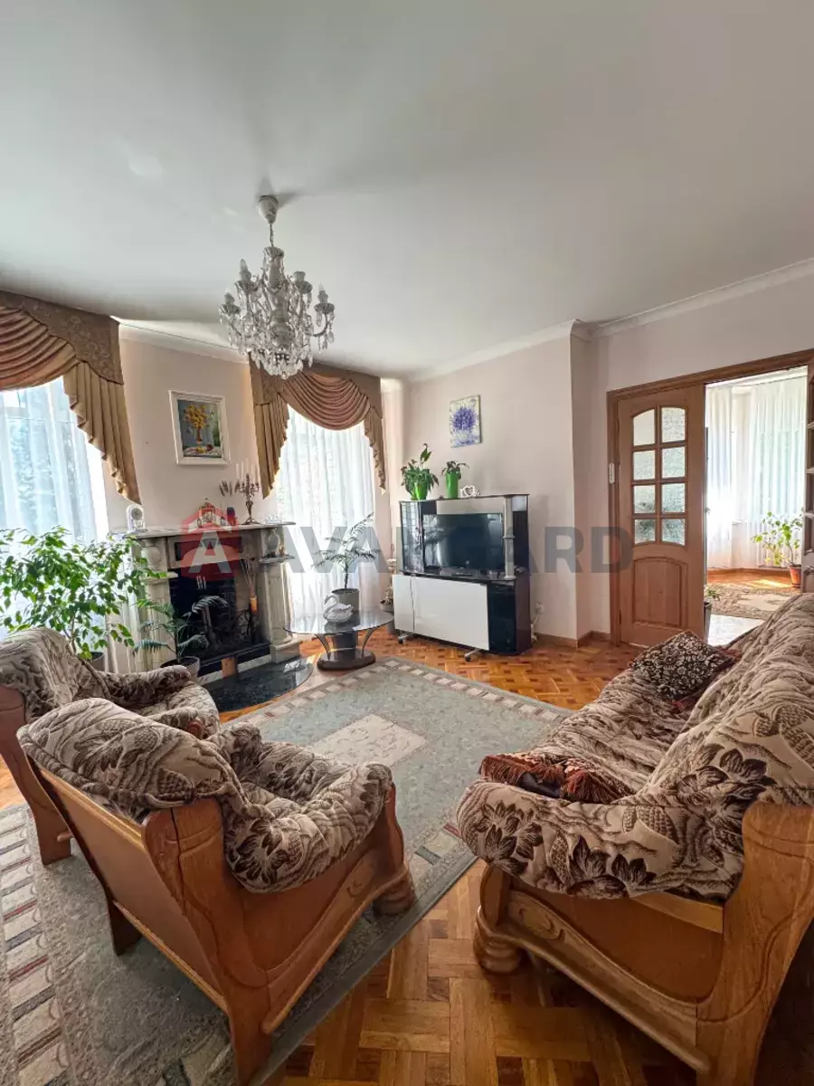 Будинок, 328 кв.м. фото 11 Будинок, 328 кв.м. фото 11