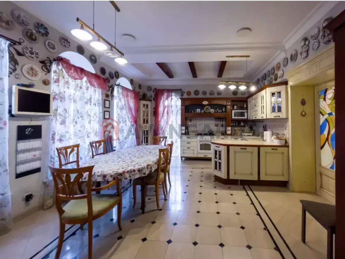 Будинок, 710 кв.м. фото 17 Будинок, 710 кв.м. фото 17