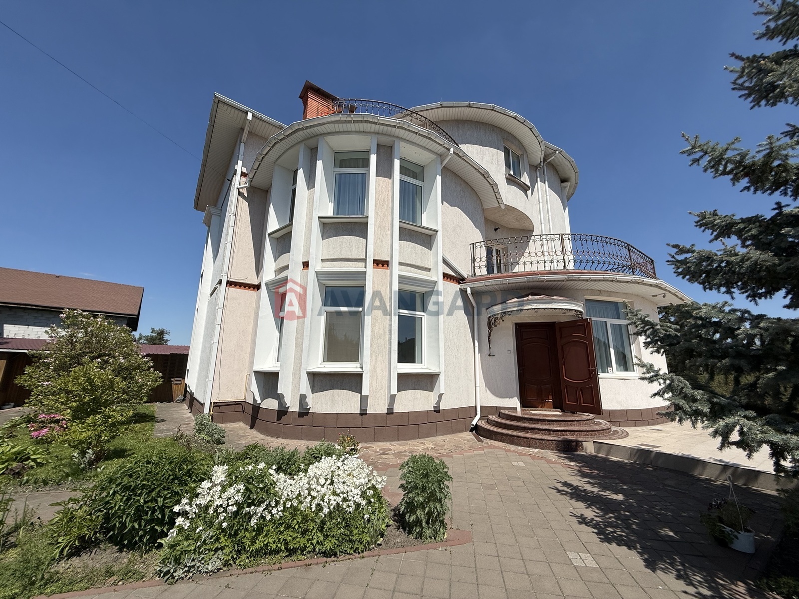 Будинок, 650 кв.м. фото 2 Будинок, 650 кв.м. фото 2