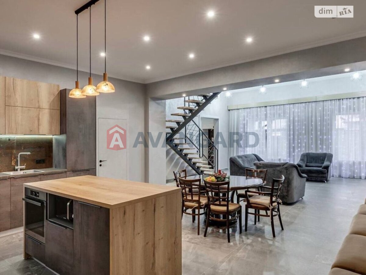 Будинок, 235 кв.м. фото 7 Будинок, 235 кв.м. фото 7