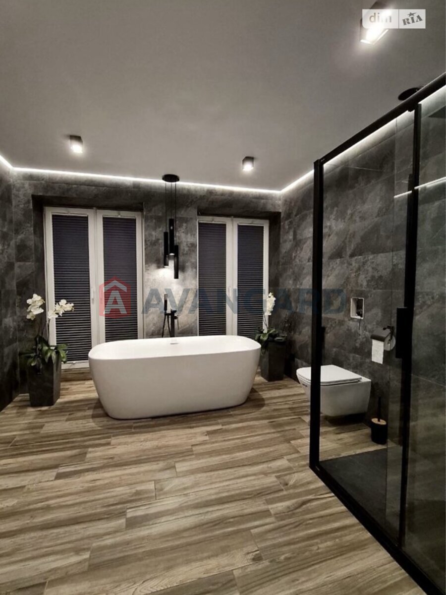 Дом, 240 кв.м. фото 2 Дом, 240 кв.м. фото 2