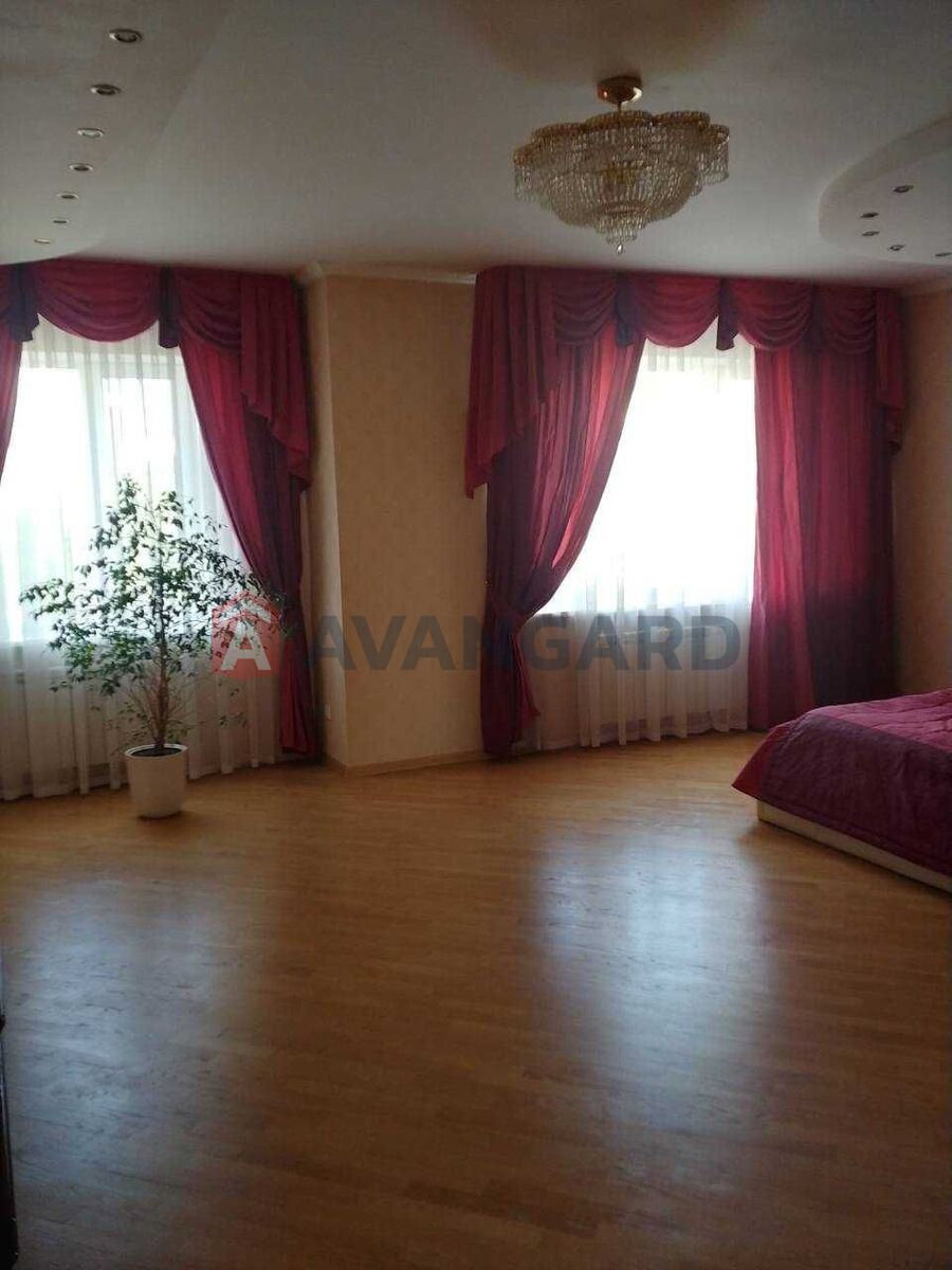 Будинок, 290 кв.м. фото 12 Будинок, 290 кв.м. фото 12