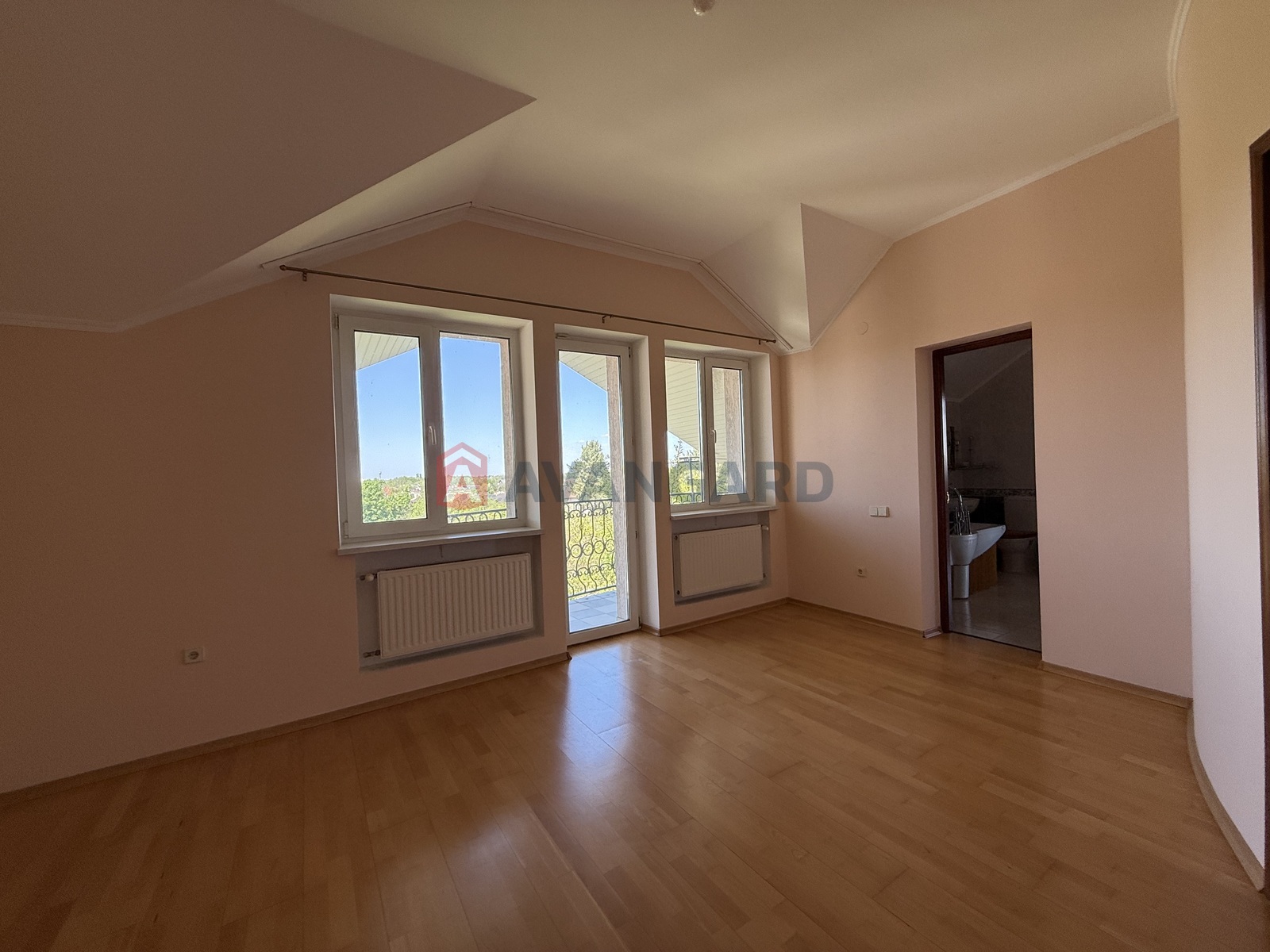 Будинок, 650 кв.м. фото 25 Будинок, 650 кв.м. фото 25