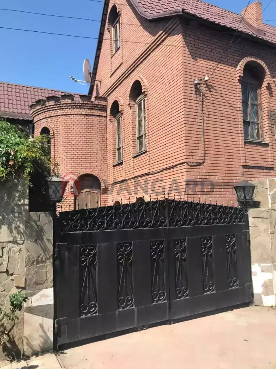 Дом, 245 кв.м. фото 2 Дом, 245 кв.м. фото 2