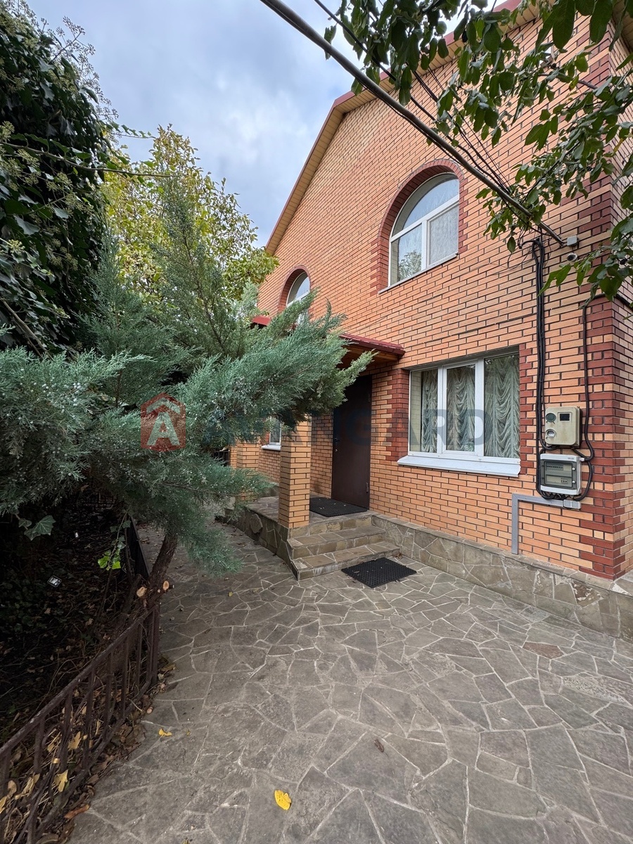 Будинок, 168 кв.м. фото 1 Будинок, 168 кв.м. фото 1