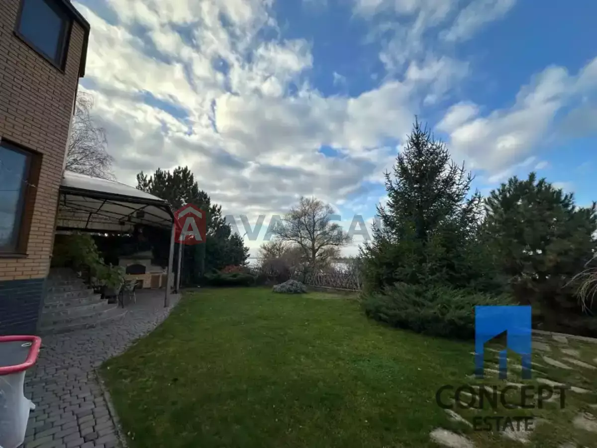 Дом, 243 кв.м. фото 2 Дом, 243 кв.м. фото 2