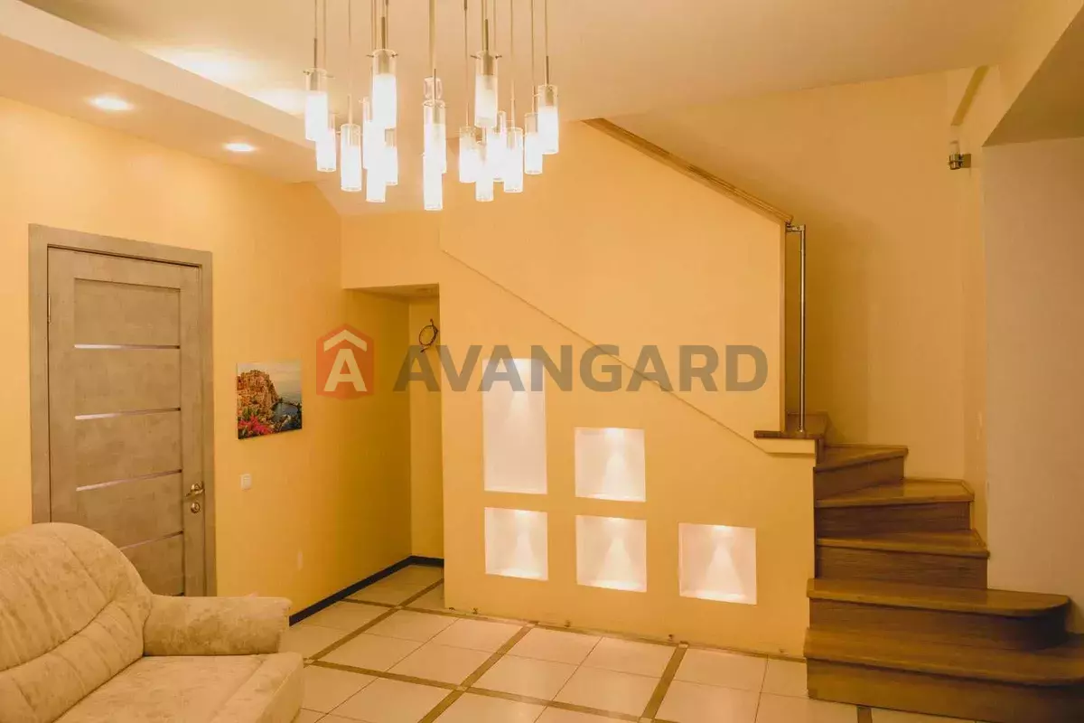 Будинок, 220 кв.м. фото 4 Будинок, 220 кв.м. фото 4