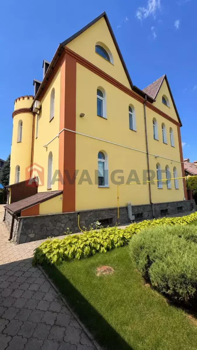 Будинок, 525 кв.м. фото 1 Будинок, 525 кв.м. фото 1