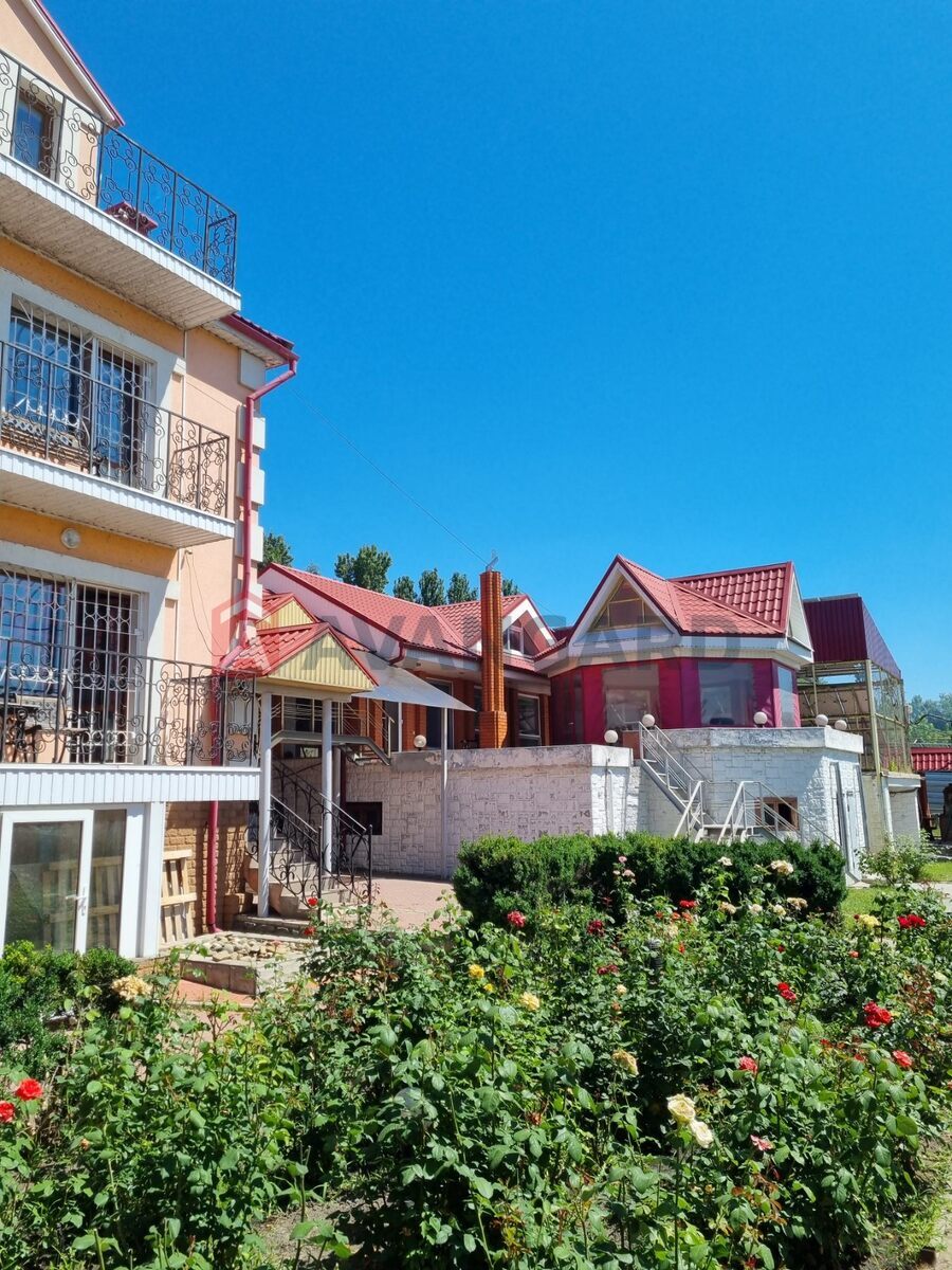 Будинок, 192 кв.м. фото 3 Будинок, 192 кв.м. фото 3