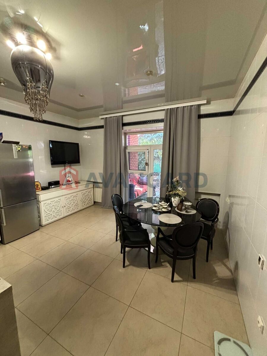 Дом, 420 кв.м. фото 6 Дом, 420 кв.м. фото 6