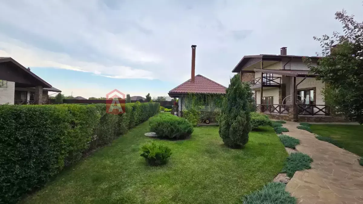 Дом, 370 кв.м. фото 8 Дом, 370 кв.м. фото 8