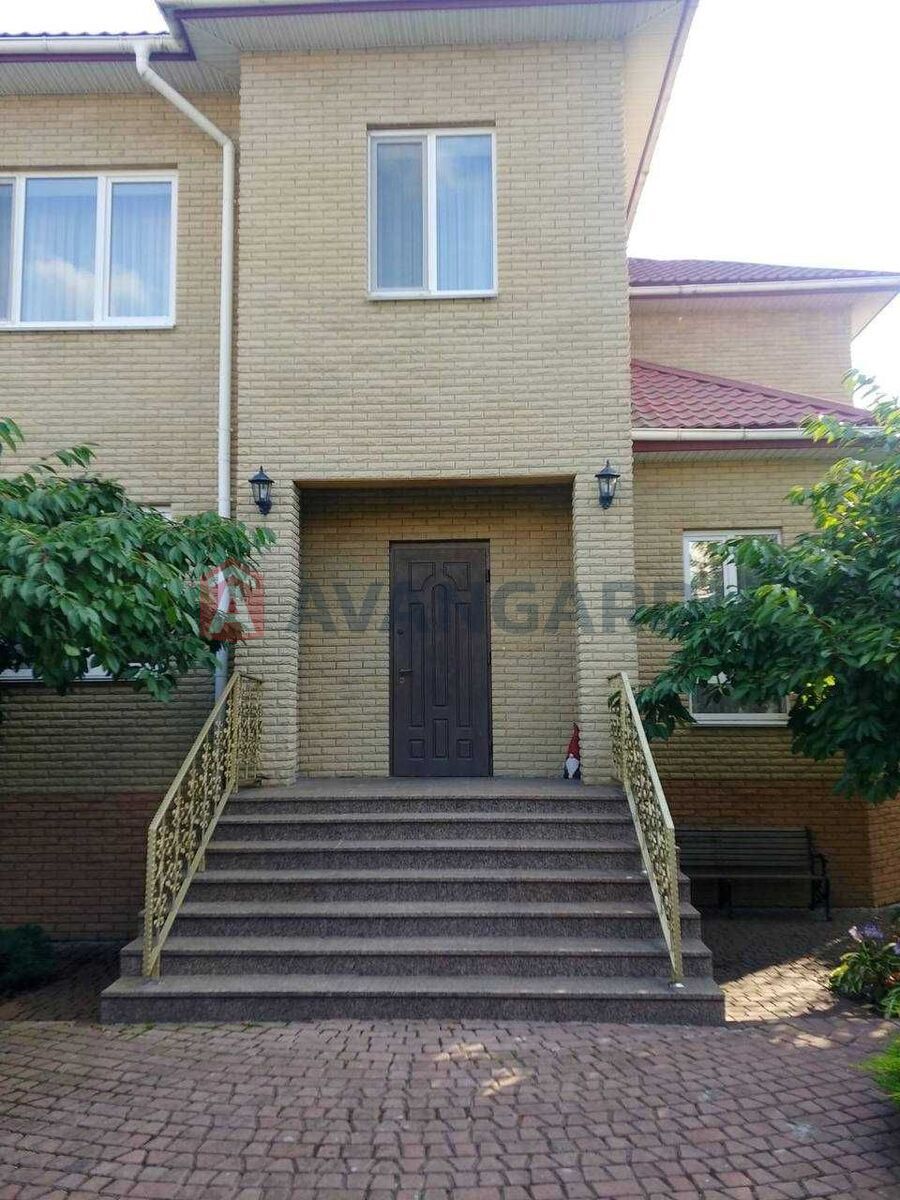 Будинок, 290 кв.м. фото 2 Будинок, 290 кв.м. фото 2