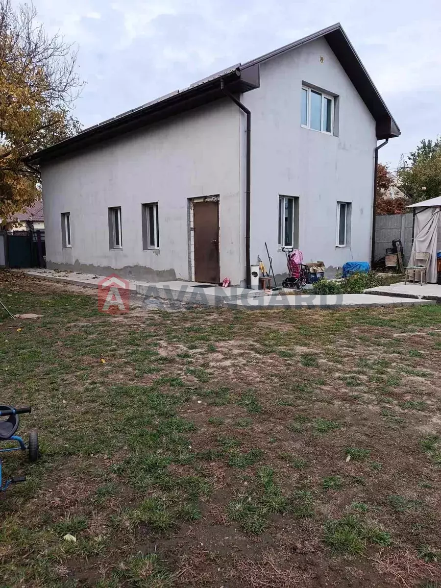 Будинок, 120 кв.м. фото 1 Будинок, 120 кв.м. фото 1