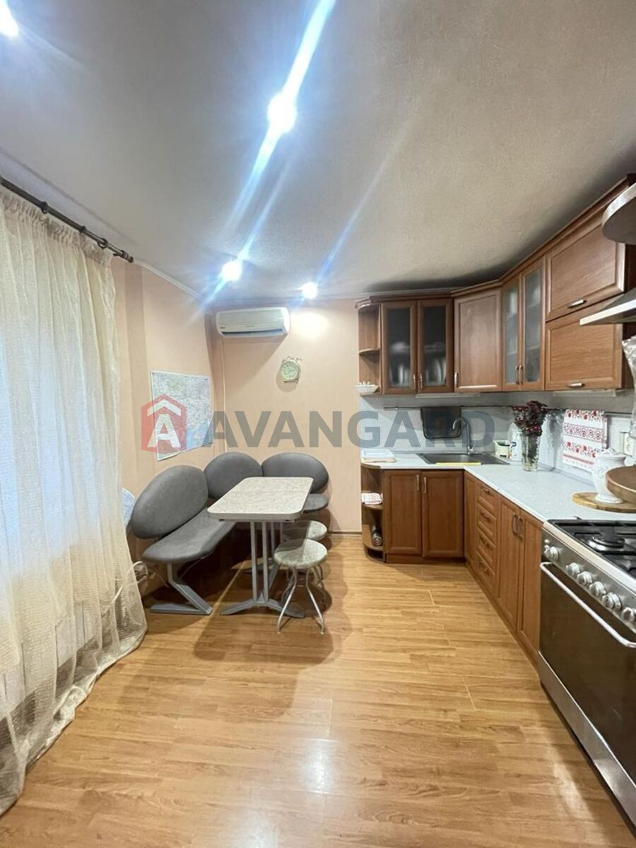 Будинок, 130 кв.м. фото 1 Будинок, 130 кв.м. фото 1