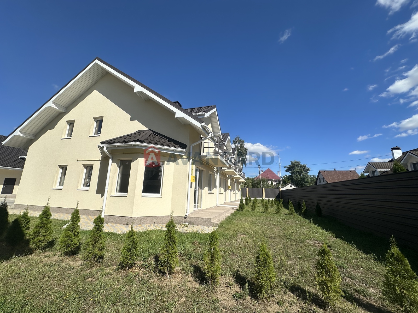 Таунхаус, 110 кв.м. фото 1 Таунхаус, 110 кв.м. фото 1