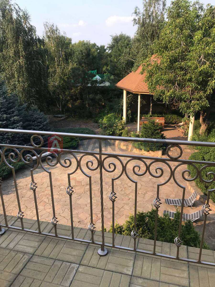 Будинок, 775 кв.м. фото 9 Будинок, 775 кв.м. фото 9
