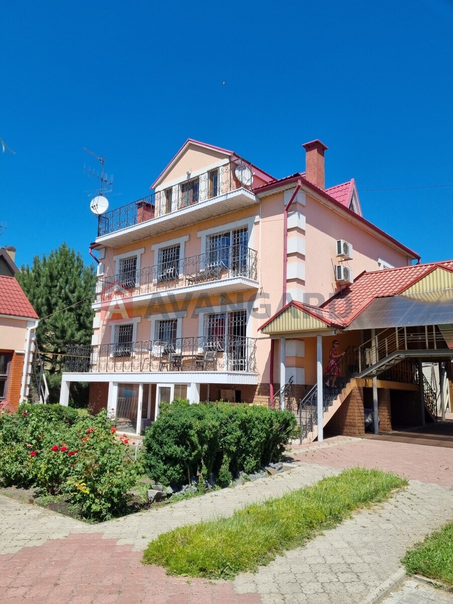 Будинок, 192 кв.м. фото 2 Будинок, 192 кв.м. фото 2