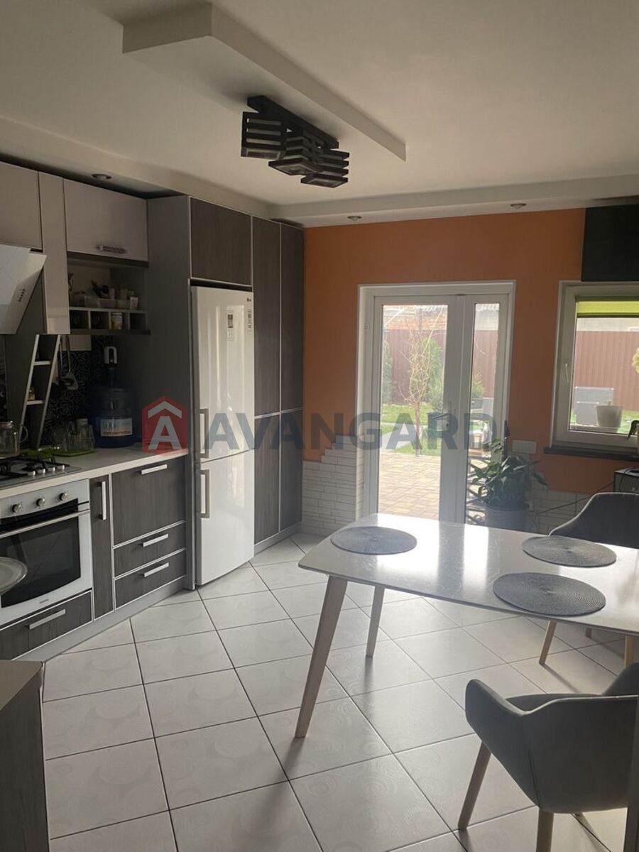 Будинок, 200 кв.м. фото 19 Будинок, 200 кв.м. фото 19