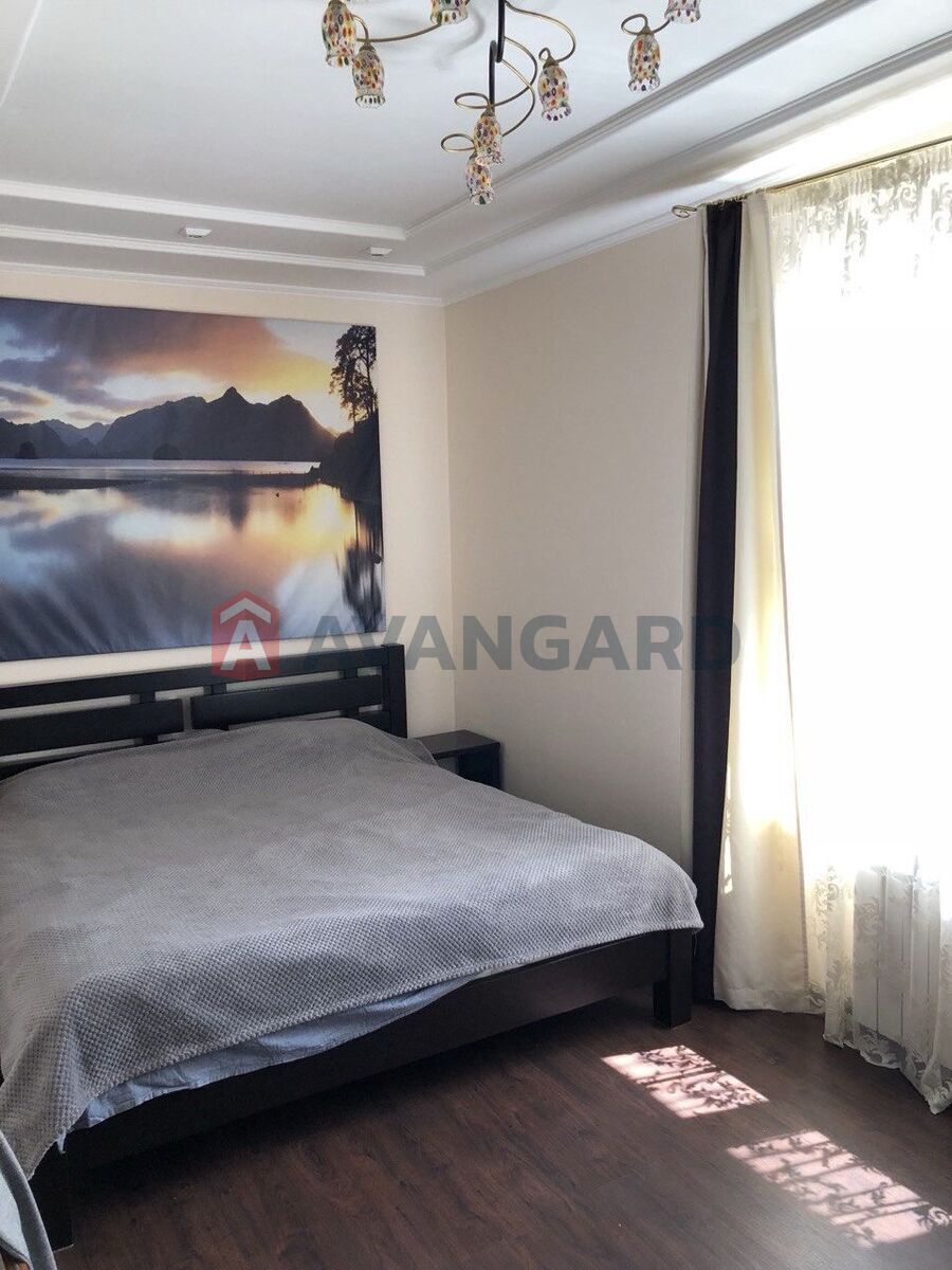 Дом, 360 кв.м. фото 2 Дом, 360 кв.м. фото 2