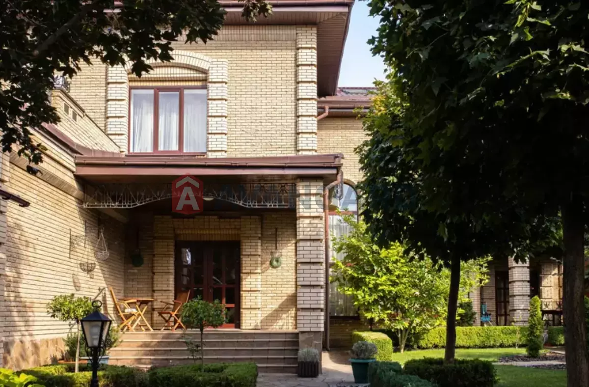 Будинок, 710 кв.м. фото 2 Будинок, 710 кв.м. фото 2