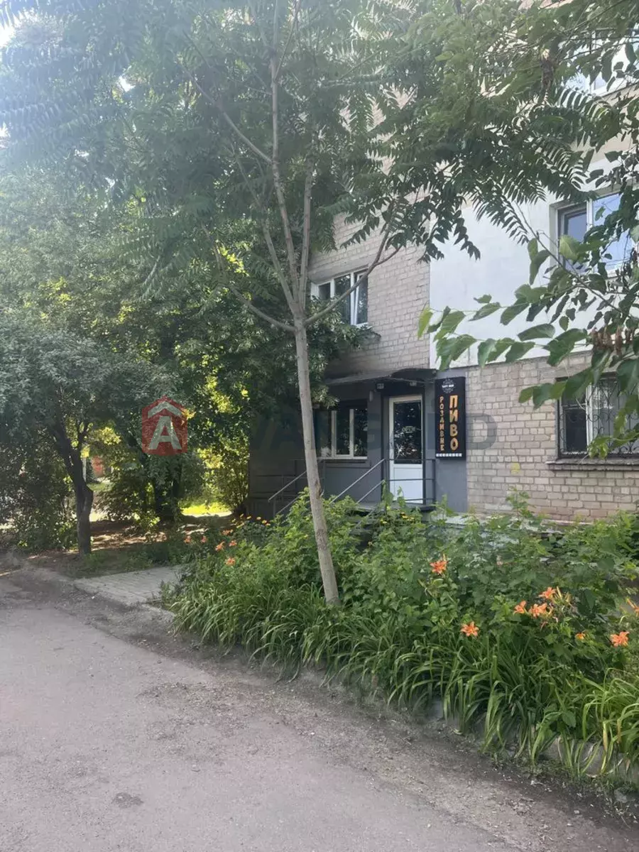 Торгівельна площа, 43 кв.м. фото 3 Торгівельна площа, 43 кв.м. фото 3