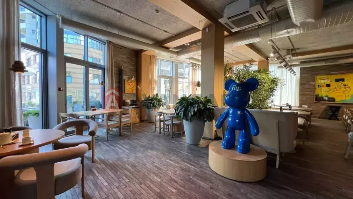 Кафе, бар, ресторан, 340 кв.м. фото 1 Кафе, бар, ресторан, 340 кв.м. фото 1