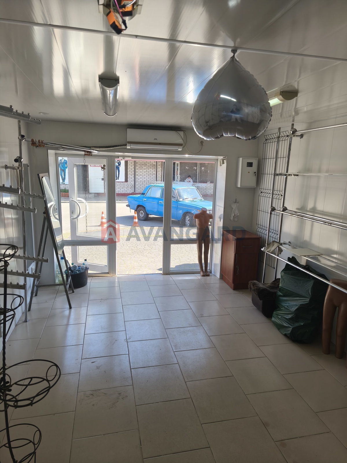 Торгівельна площа, Сфера послуг, 18 кв.м. фото 6 Торгівельна площа, Сфера послуг, 18 кв.м. фото 6