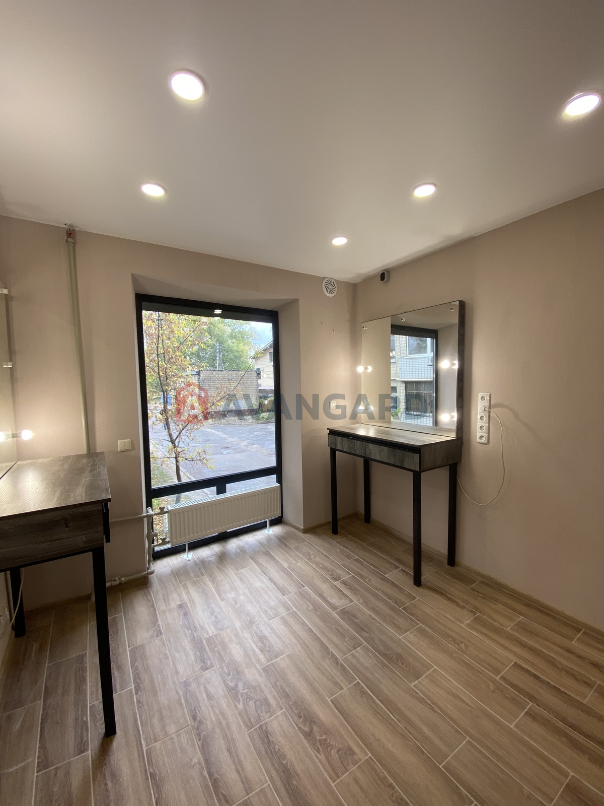 Сфера послуг, 15 кв.м. фото 3 Сфера послуг, 15 кв.м. фото 3