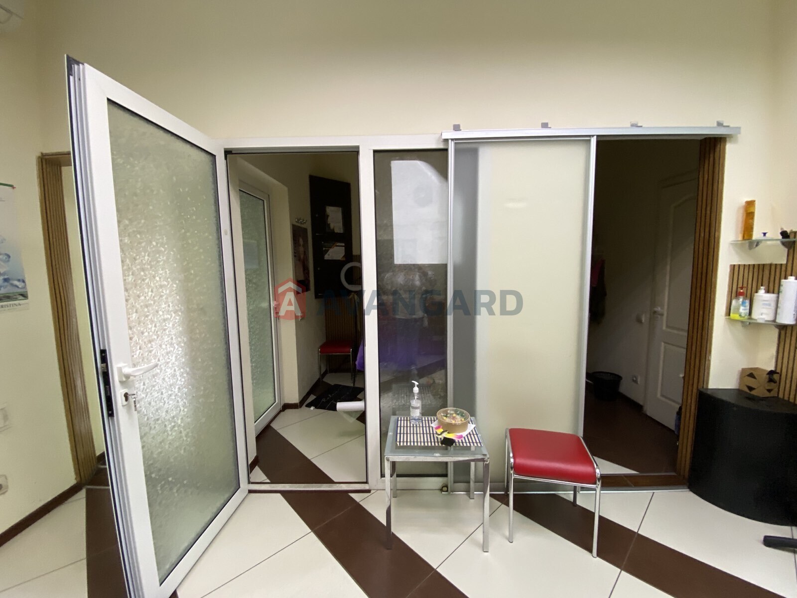 Сфера послуг, 26 кв.м. фото 10 Сфера послуг, 26 кв.м. фото 10