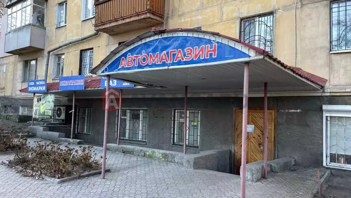 Торгівельна площа, 140 кв.м. фото 8 Торгівельна площа, 140 кв.м. фото 8