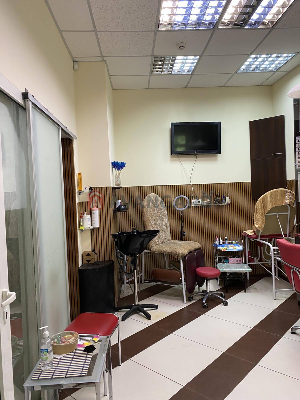 Сфера послуг, 26 кв.м. фото 3 Сфера послуг, 26 кв.м. фото 3