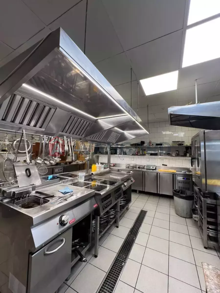 Кафе, бар, ресторан, 340 кв.м. фото 10 Кафе, бар, ресторан, 340 кв.м. фото 10