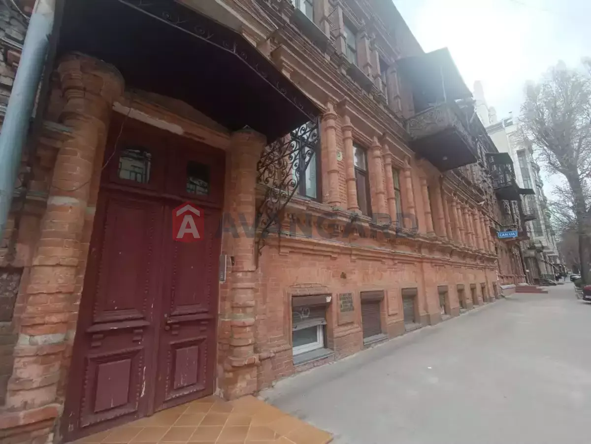 Торгівельна площа, 220 кв.м. фото 1 Торгівельна площа, 220 кв.м. фото 1