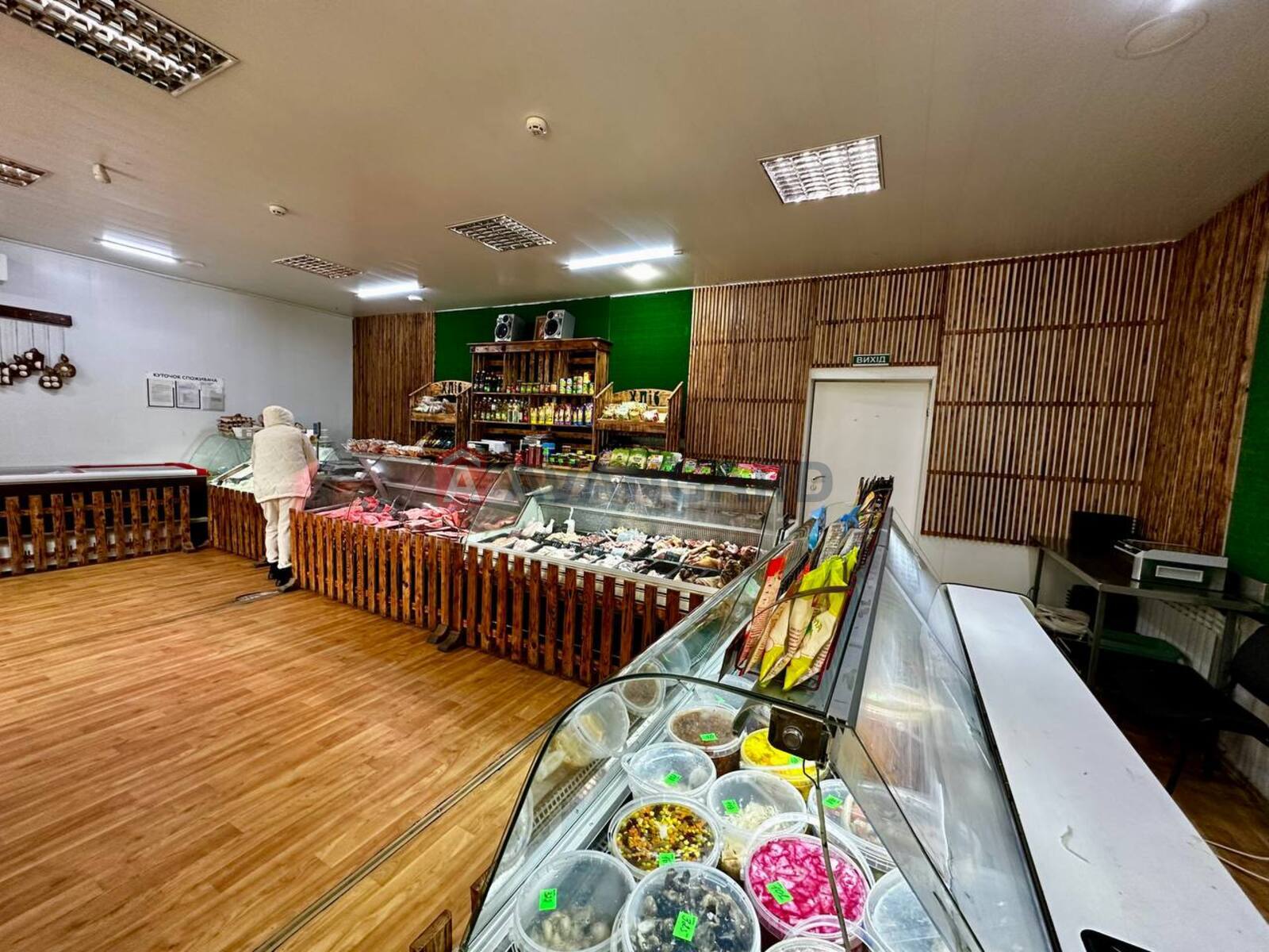 Торговая площадь, Кафе, бар, ресторан, 135 кв.м. фото 3 Торговая площадь, Кафе, бар, ресторан, 135 кв.м. фото 3