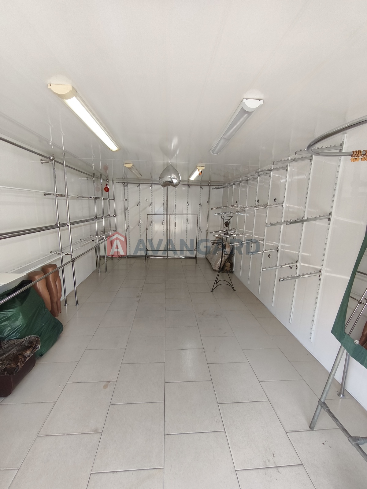 Торгівельна площа, Сфера послуг, 18 кв.м. фото 5 Торгівельна площа, Сфера послуг, 18 кв.м. фото 5