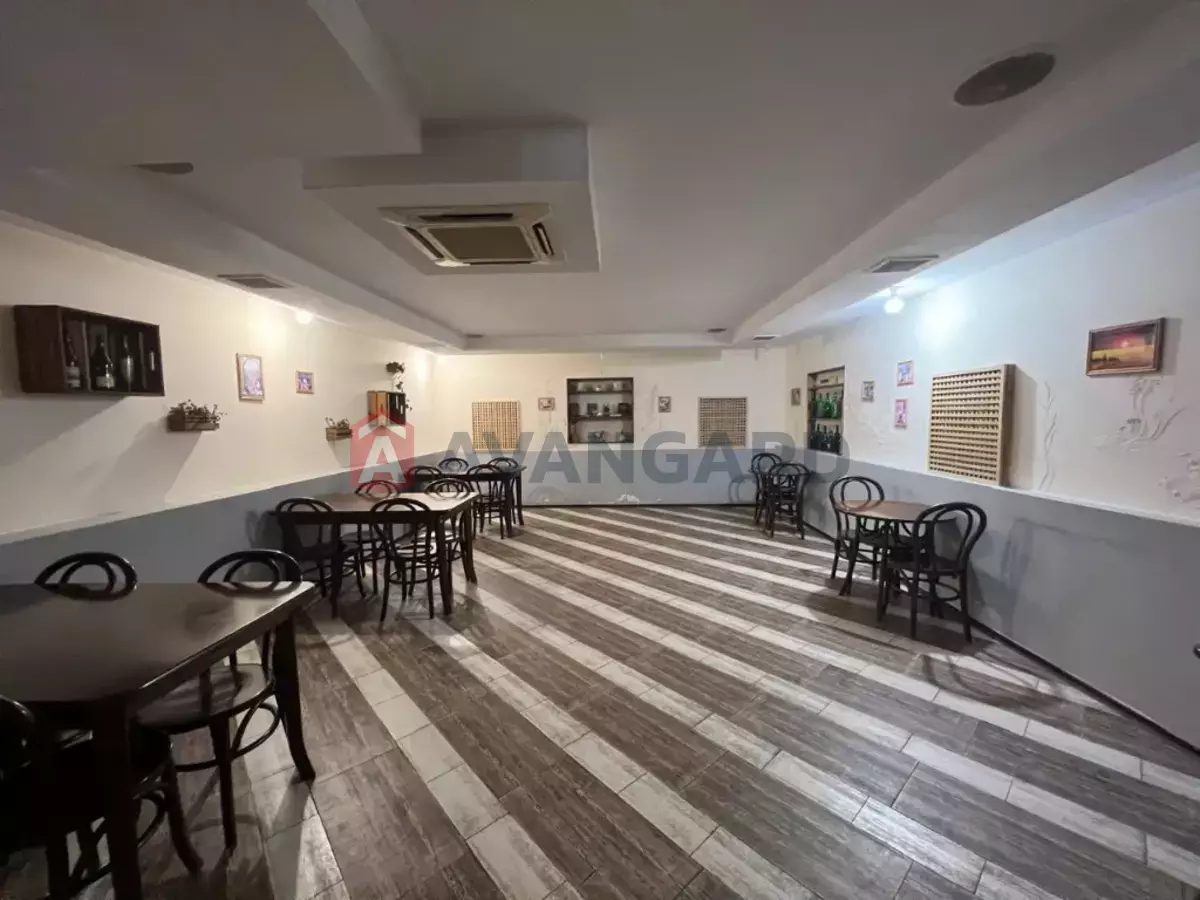 Торгівельна площа, 300 кв.м. фото 1 Торгівельна площа, 300 кв.м. фото 1