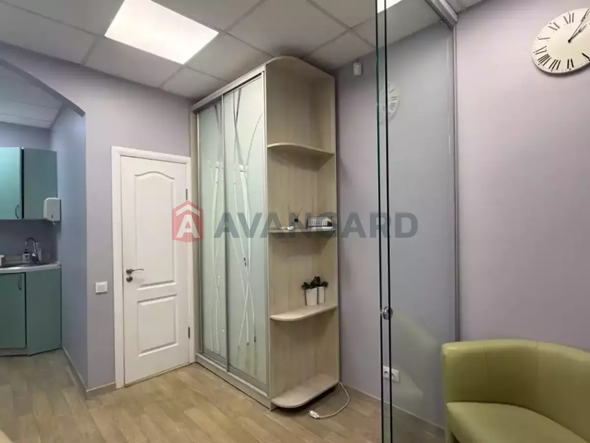 Сфера послуг, 19 кв.м. фото 4 Сфера послуг, 19 кв.м. фото 4