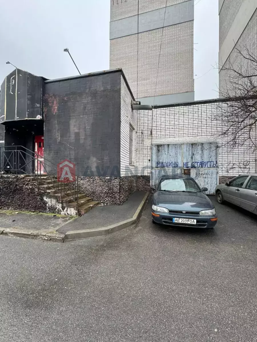 окремо стояча будівля, 380 кв.м. фото 5 окремо стояча будівля, 380 кв.м. фото 5