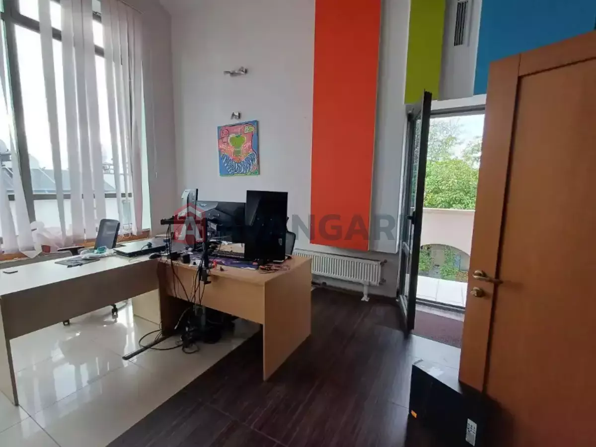окремо стояча будівля, 248 кв.м. фото 12 окремо стояча будівля, 248 кв.м. фото 12