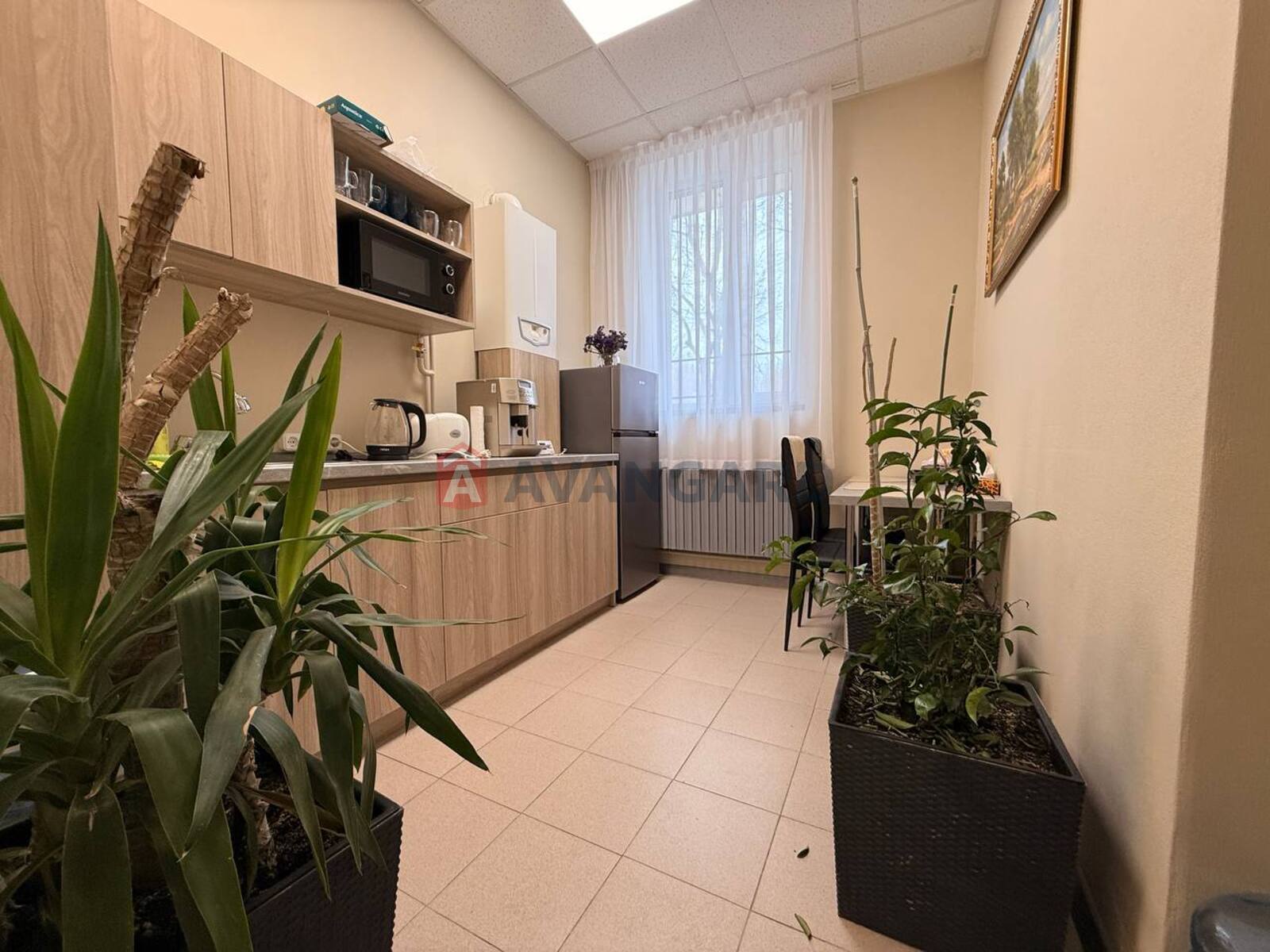 нежитлове приміщення в житловому будинку, 100 кв.м. фото 5 нежитлове приміщення в житловому будинку, 100 кв.м. фото 5