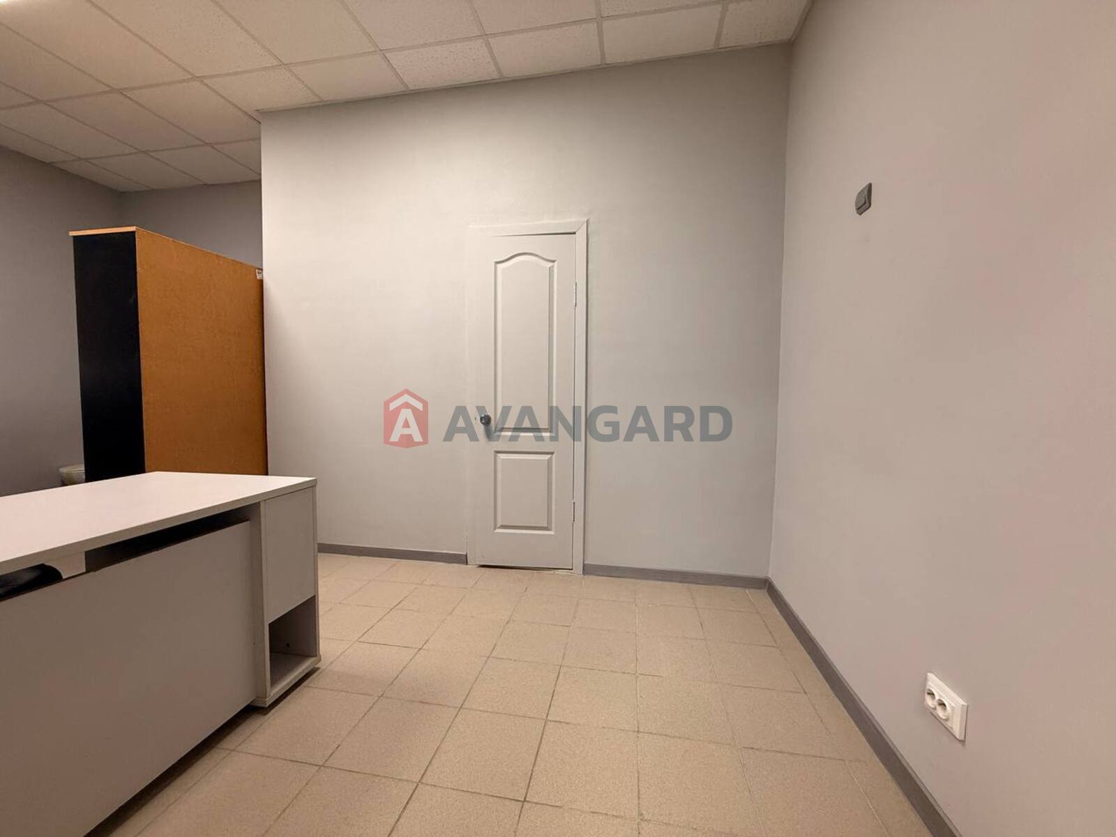 нежитлове приміщення в житловому будинку, 100 кв.м. фото 8 нежитлове приміщення в житловому будинку, 100 кв.м. фото 8