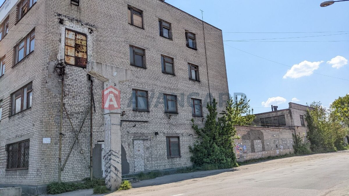 окремо стояча будівля, 5050 кв.м. фото 8 окремо стояча будівля, 5050 кв.м. фото 8