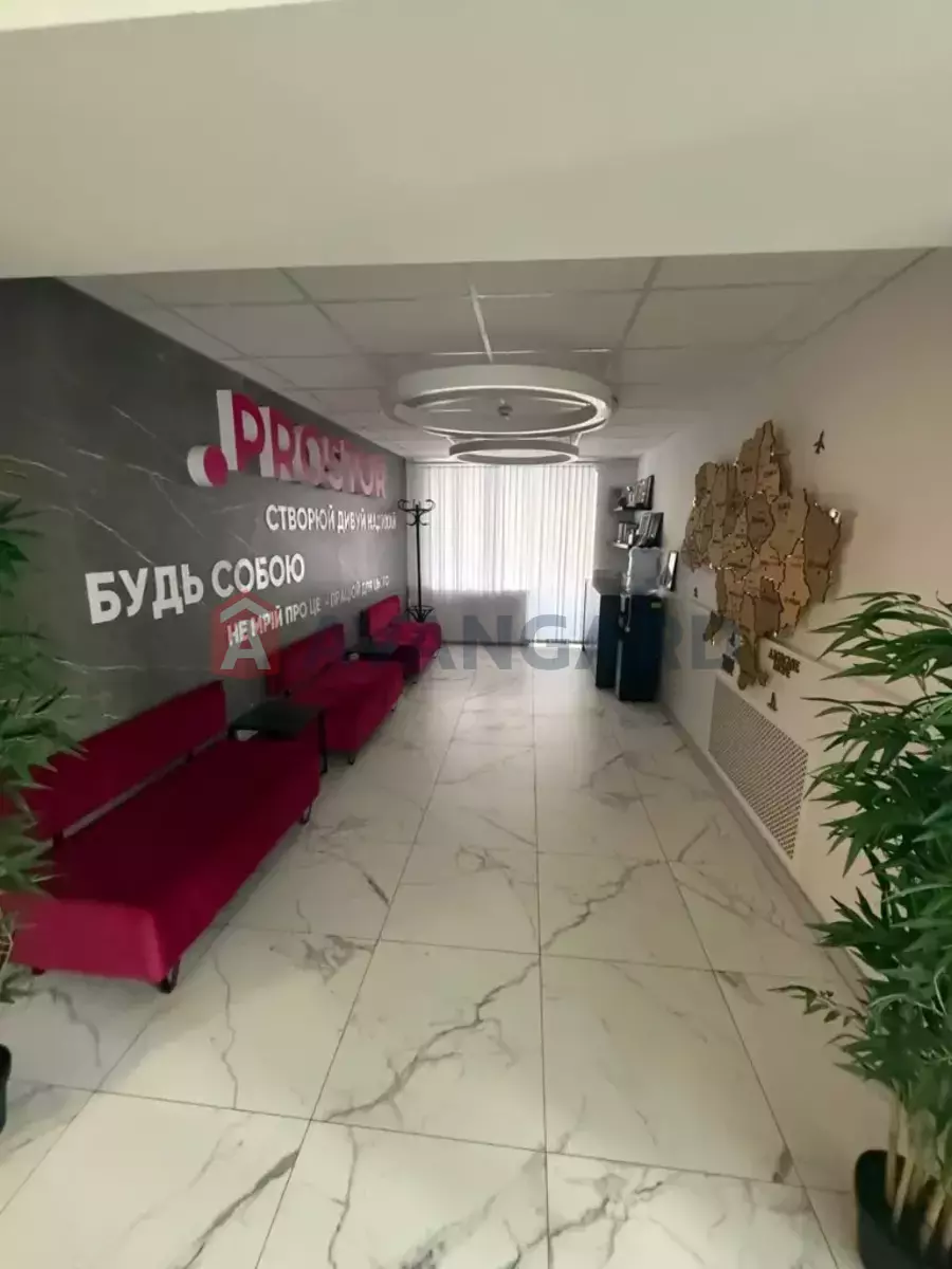 окремо стояча будівля, 2380 кв.м. фото 3 окремо стояча будівля, 2380 кв.м. фото 3