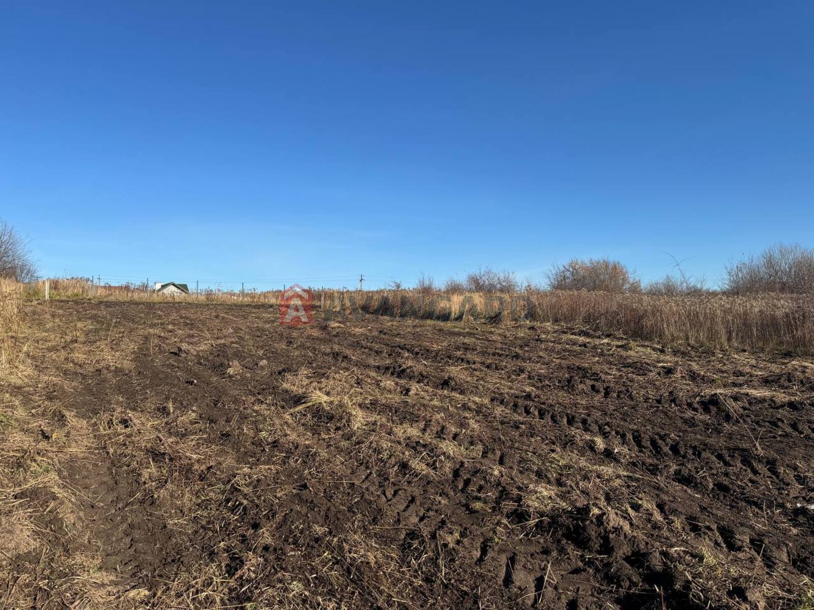 Земельна ділянка фото 1 Земельна ділянка фото 1